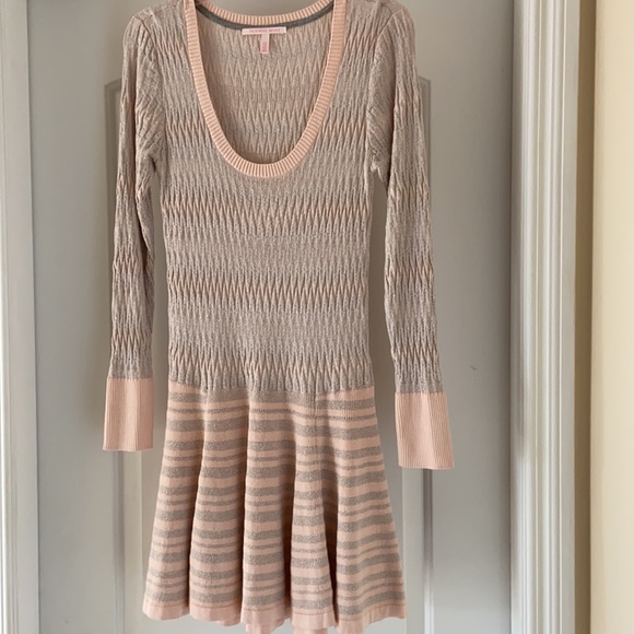 Victoria’s Secret pink and gray fit & flare sweater shimmer dress in size M - Picture 3 of 8